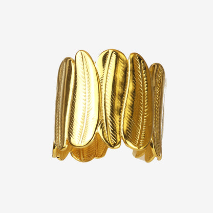Anillo Cuff Plumas Doradas.